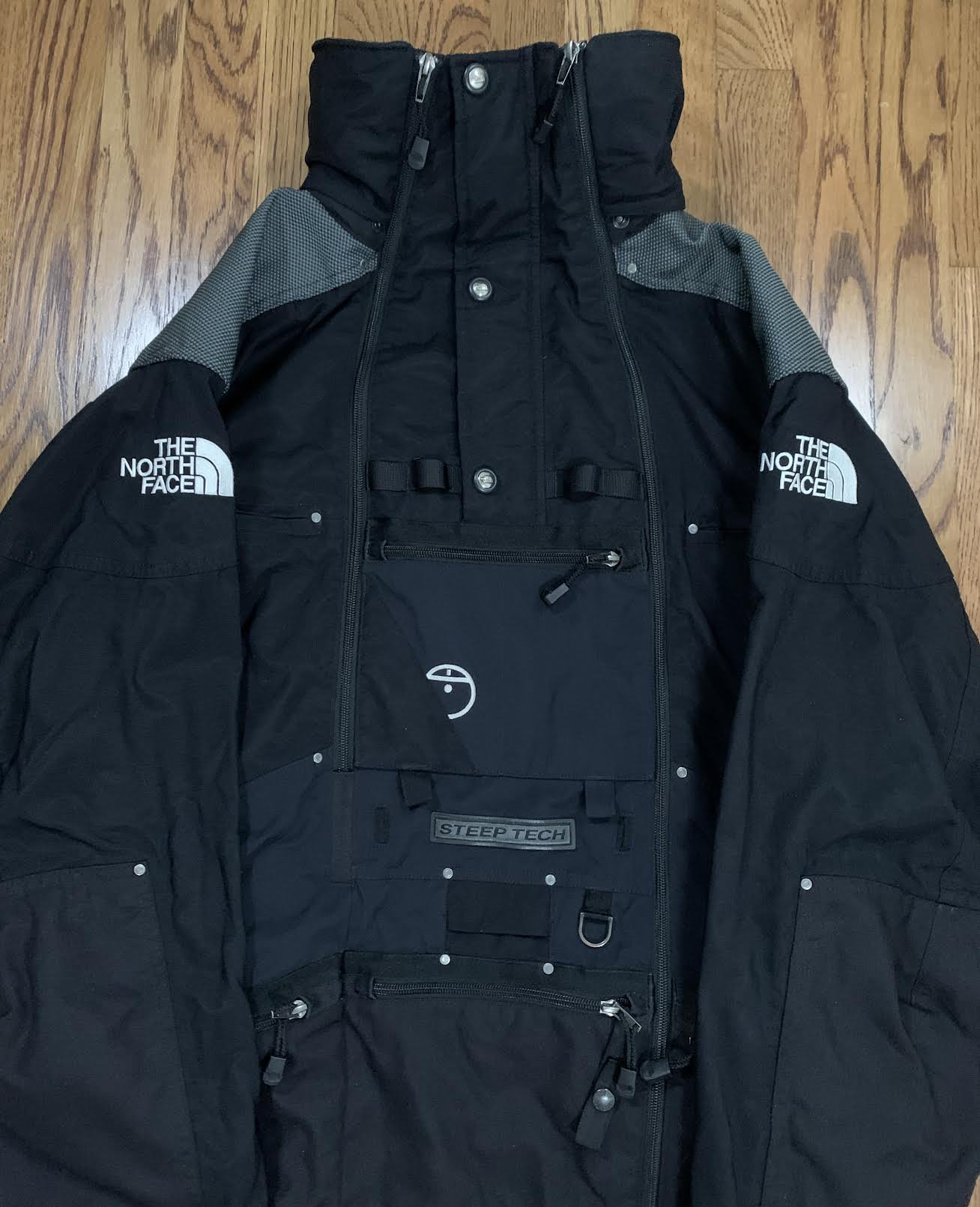 The North Face Steep Tech Black / Grey Jacket (Size XL The North Face Steep Tech Black / Grey Jacket (Size XL